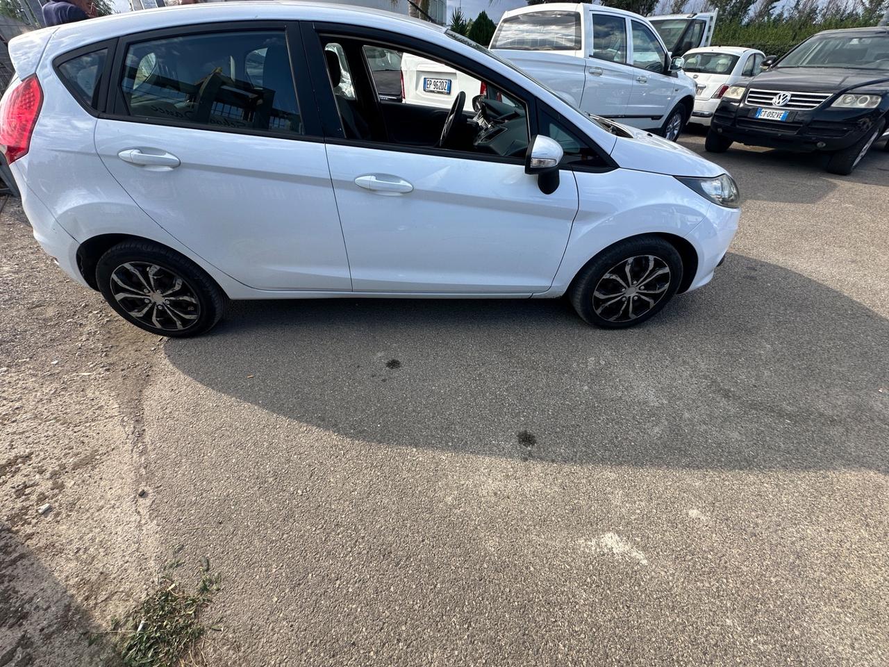 FORD FIESTA 1.4 GPL TITANIUM – 97 CV – 5 PORTE