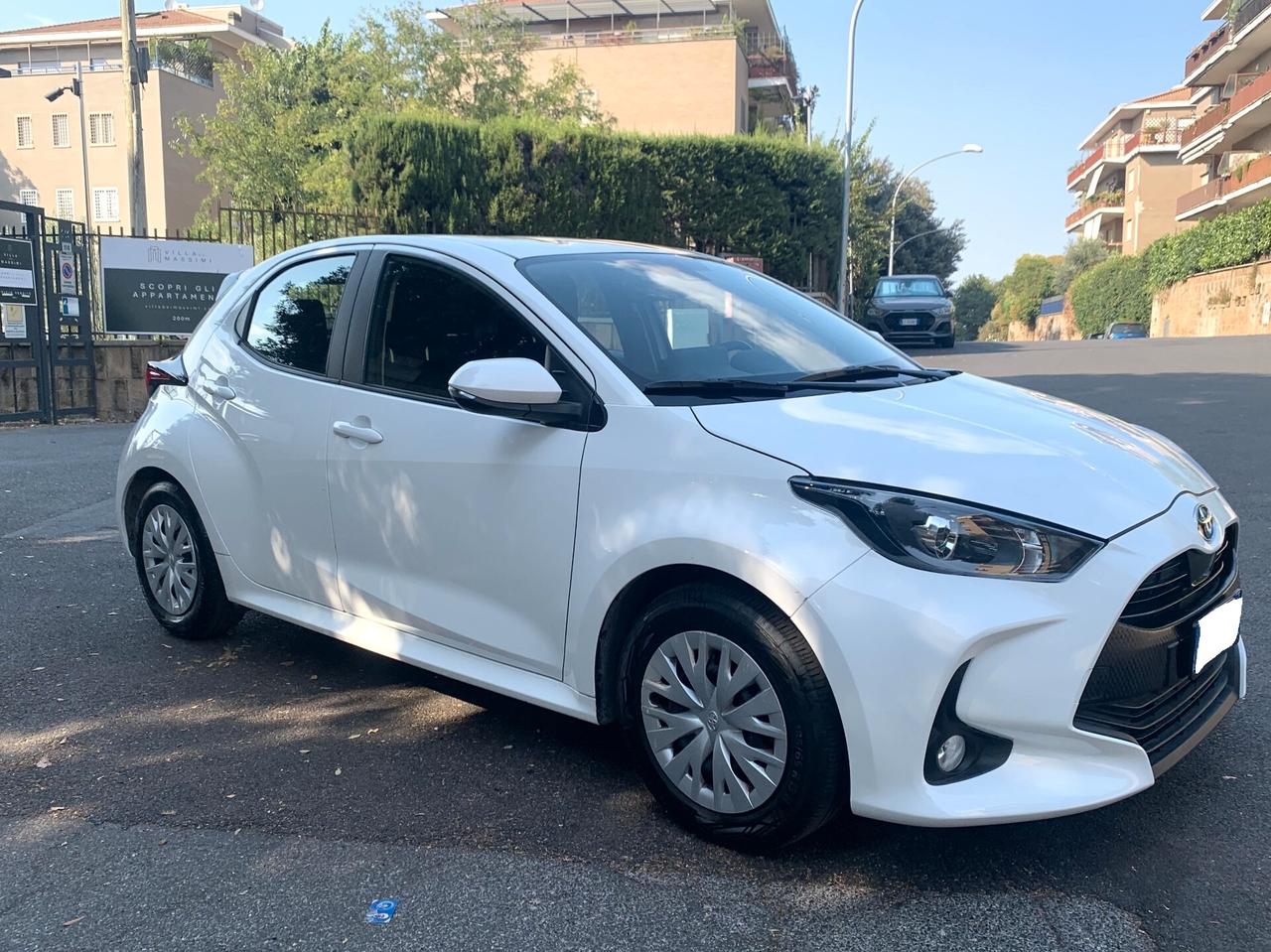 Yaris 1.5 Hybrid ACTIVE 12/2022 AZIENDALE KM26100