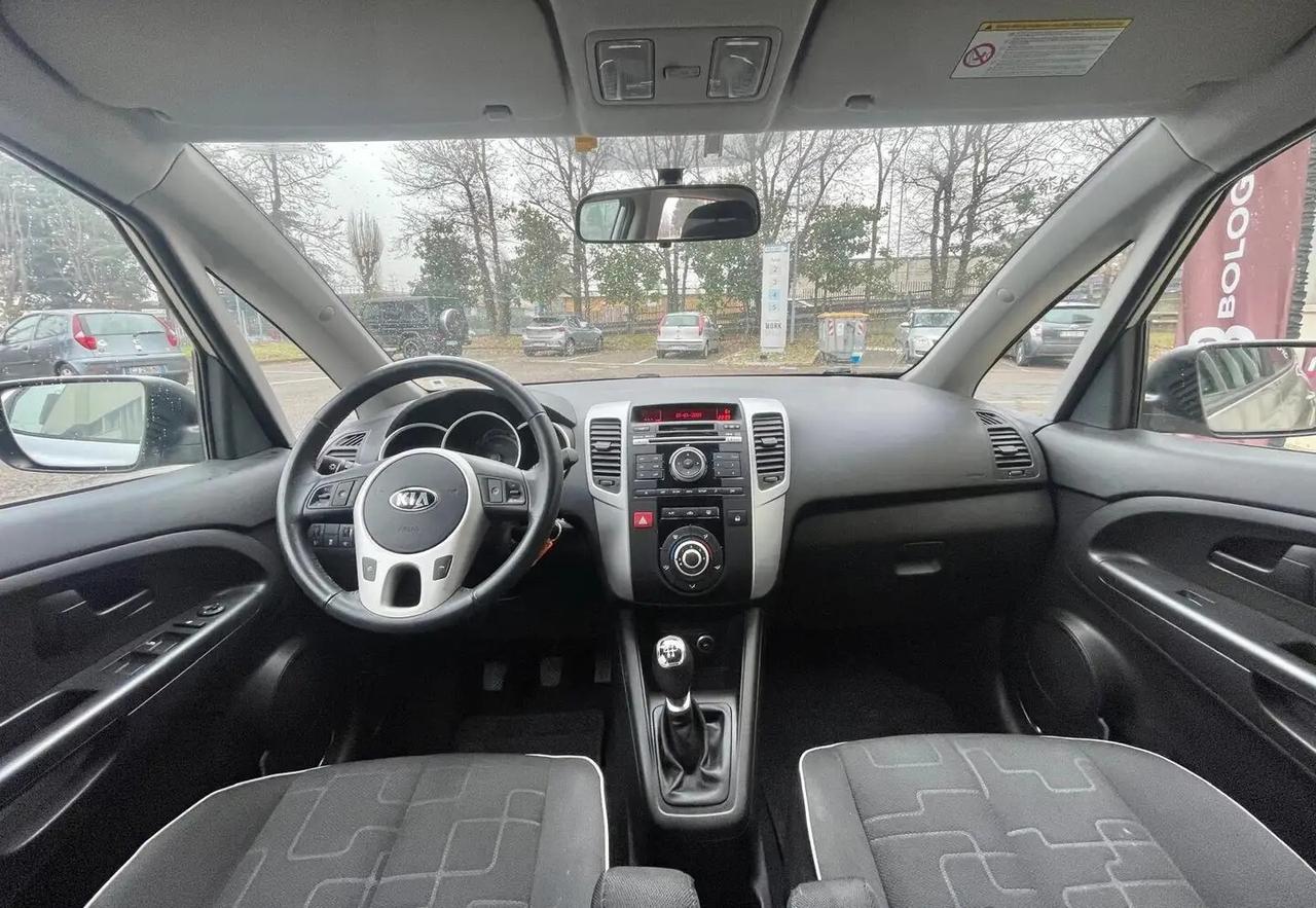 Kia Venga 1.4 CRDi 90CV Cool" Con Tetto Panoramico