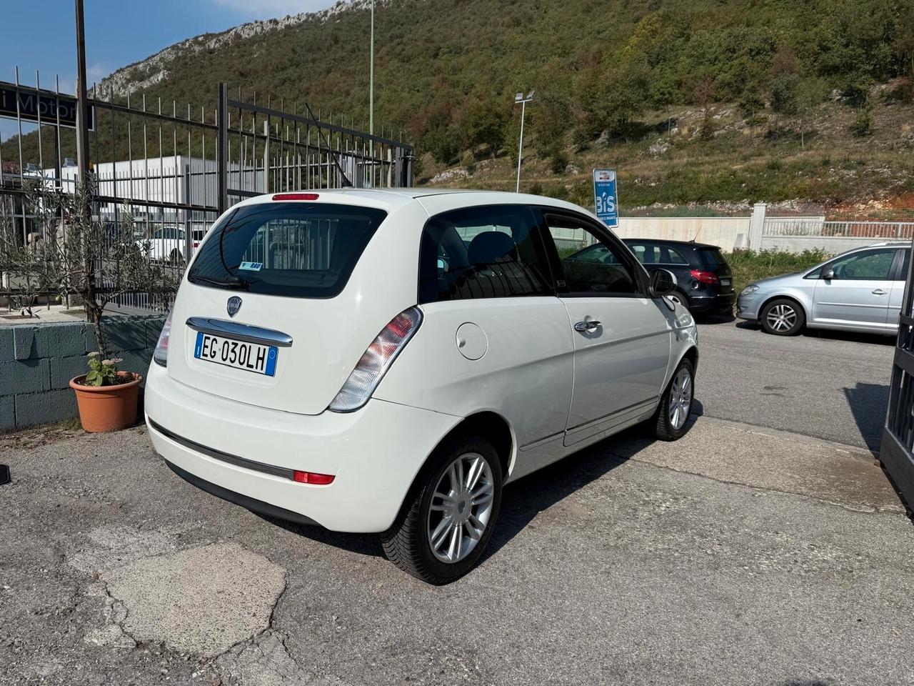 Lancia Ypsilon 1.2 Diva BENZINA
