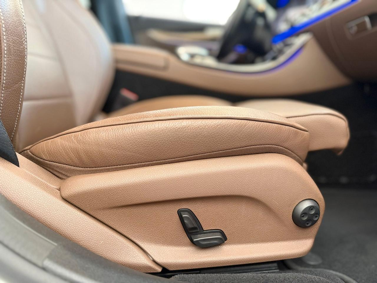 Mercedes-benz E 220 d Auto Premium Plus