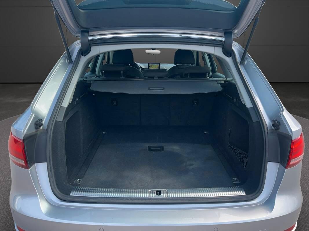 Audi A4 Avant 35 2.0 tdi 150cv s-tronic