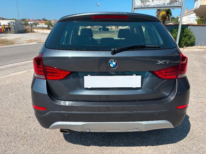 BMW X1 (E84) X1 sDrive16d X Line