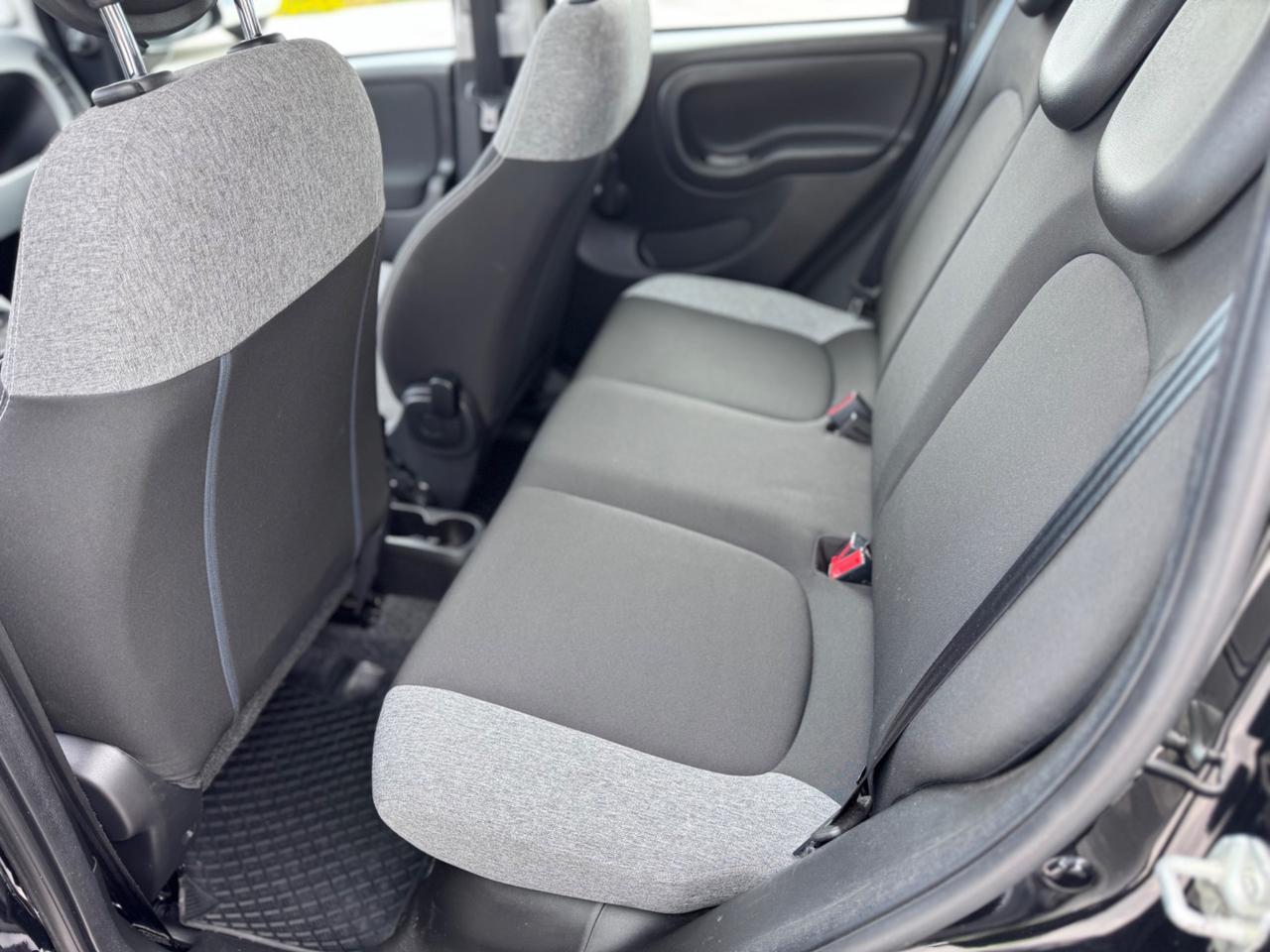 Fiat Panda 1.0 FireFly S&S Hybrid IVA ESPOSTA