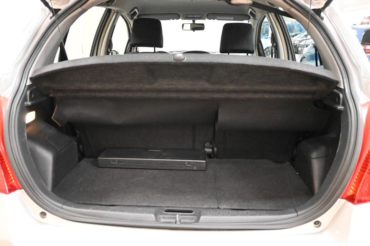 TOYOTA Yaris 2ª serie Yaris 1.0 5 porte