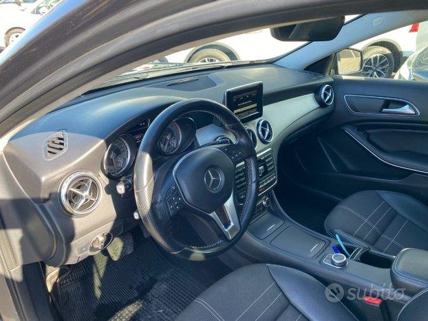 MERCEDES-BENZ GLA 200 d Automatic 4Matic Executi