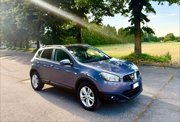 Nissan Qashqai .. cambio automatico