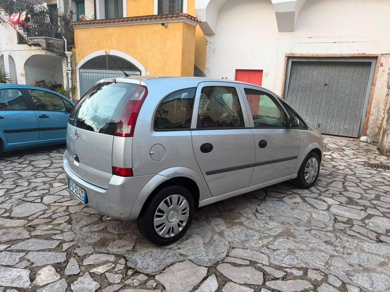 Opel Meriva 1.7 CDTI 101CV Cosmo
