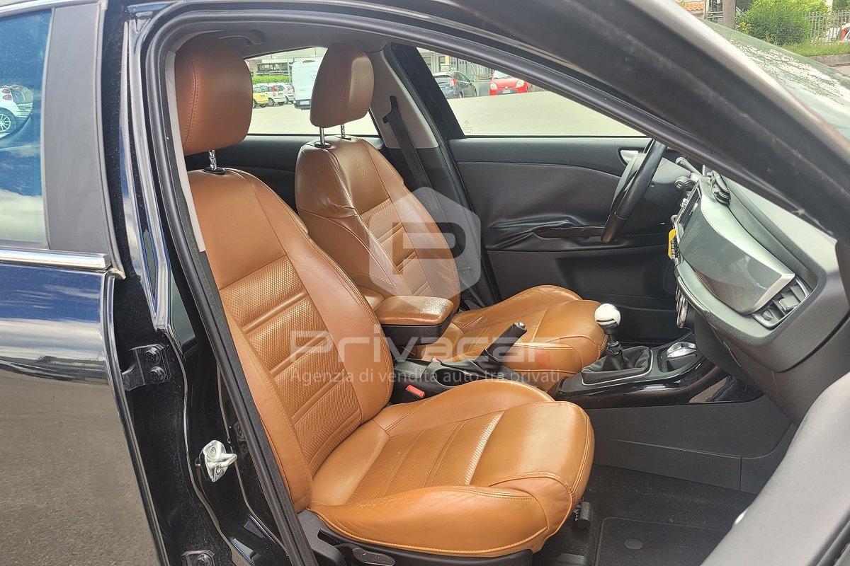 ALFA ROMEO Giulietta 1.4 Turbo MultiAir Distinctive