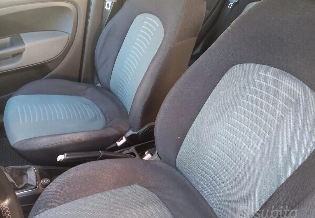 Fiat Grande Punto 1.4 5 porte Gpl Dynamic