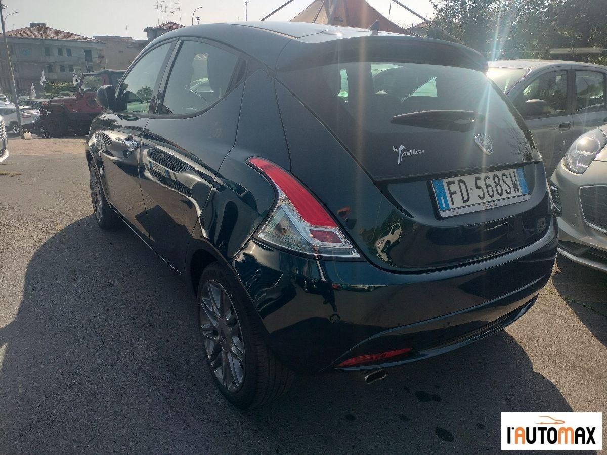 LANCIA - Ypsilon 1.2 Gold 69cv