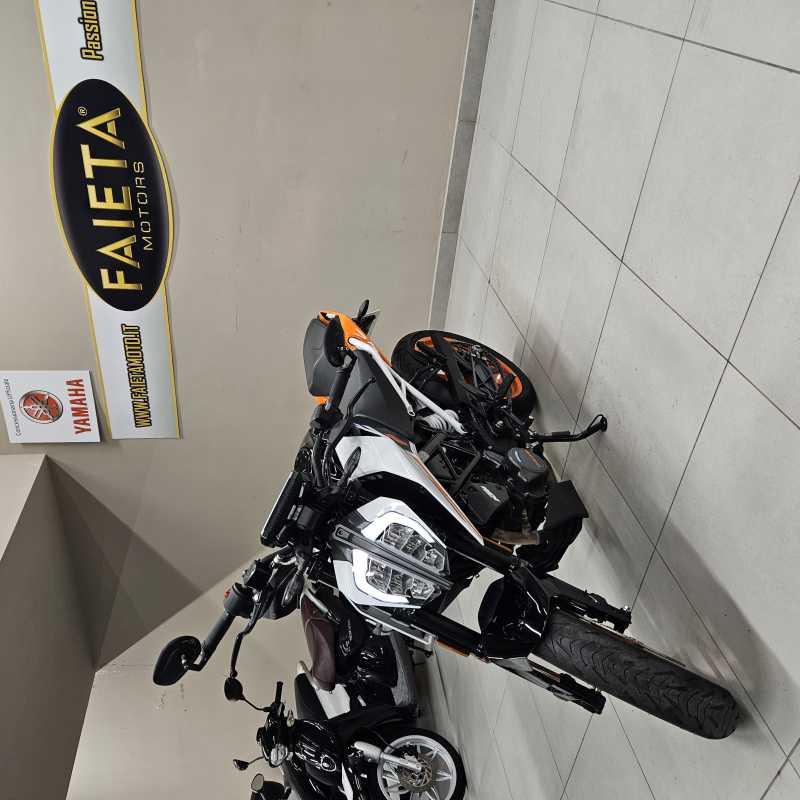 KTM 125 Duke - 2024