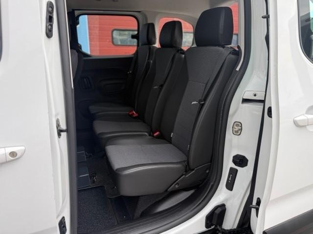 Peugeot Rifter auto per Disabili 5+1 - passo corto
