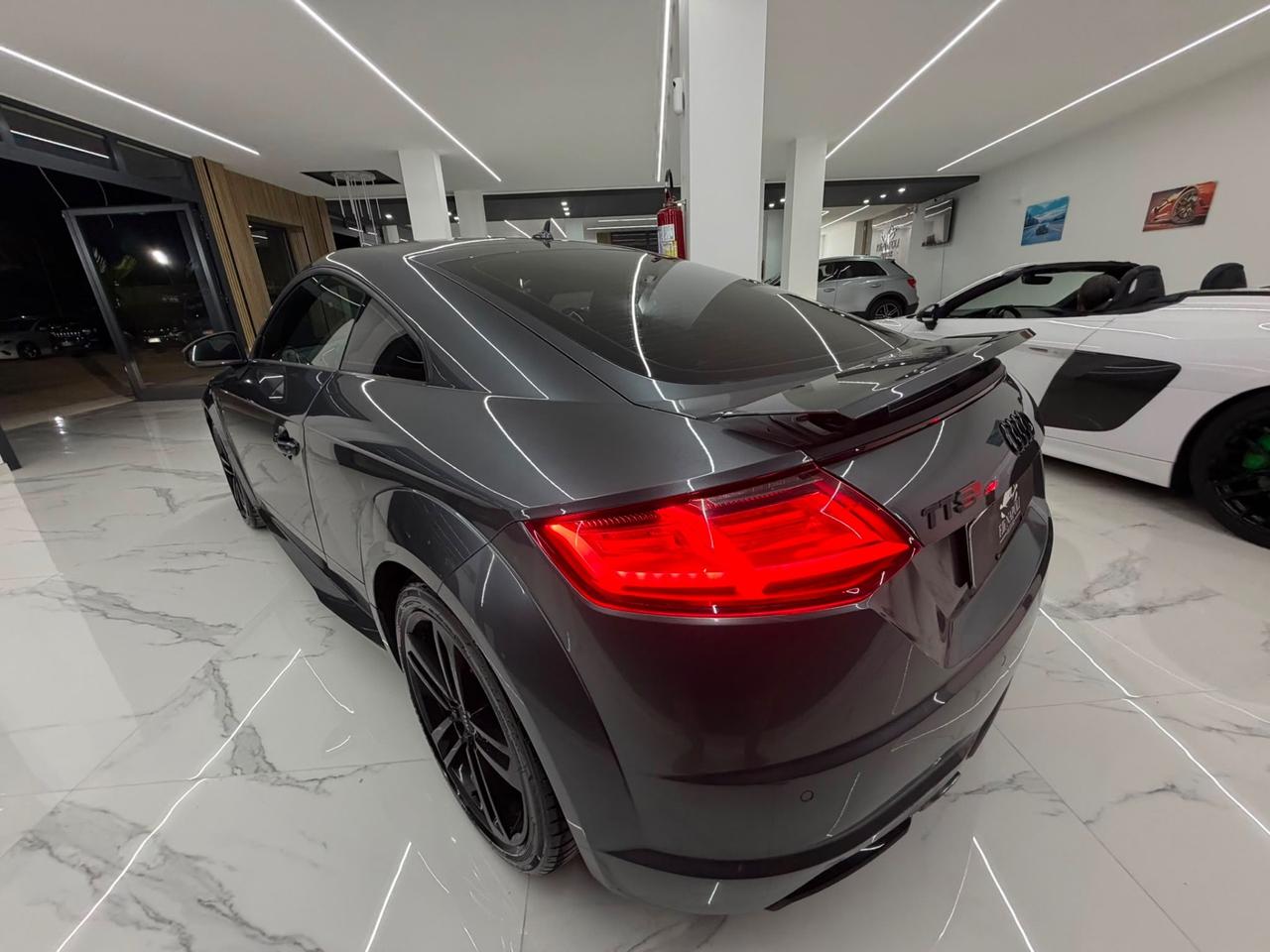 Audi TT Coupé 2.0 TDI ultra S line