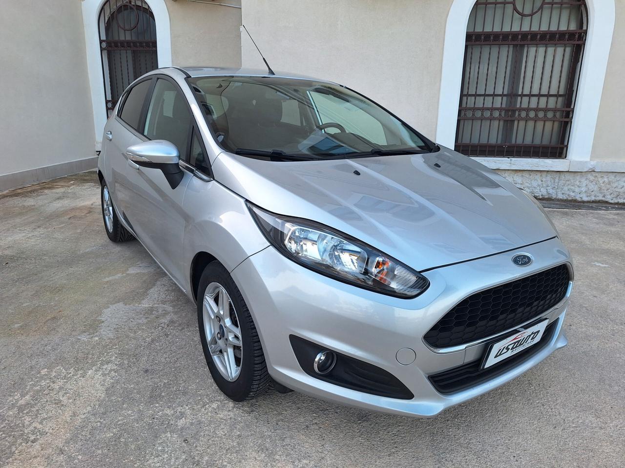 Ford Fiesta 1.5 TDCi 75CV 5 p NAVI Titanium