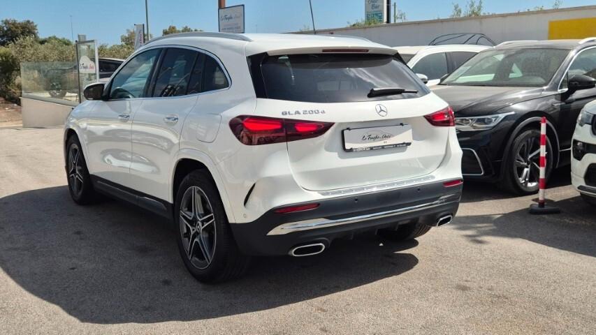 Mercedes-benz GLA 200 d Automatic AMG Premium - 2024