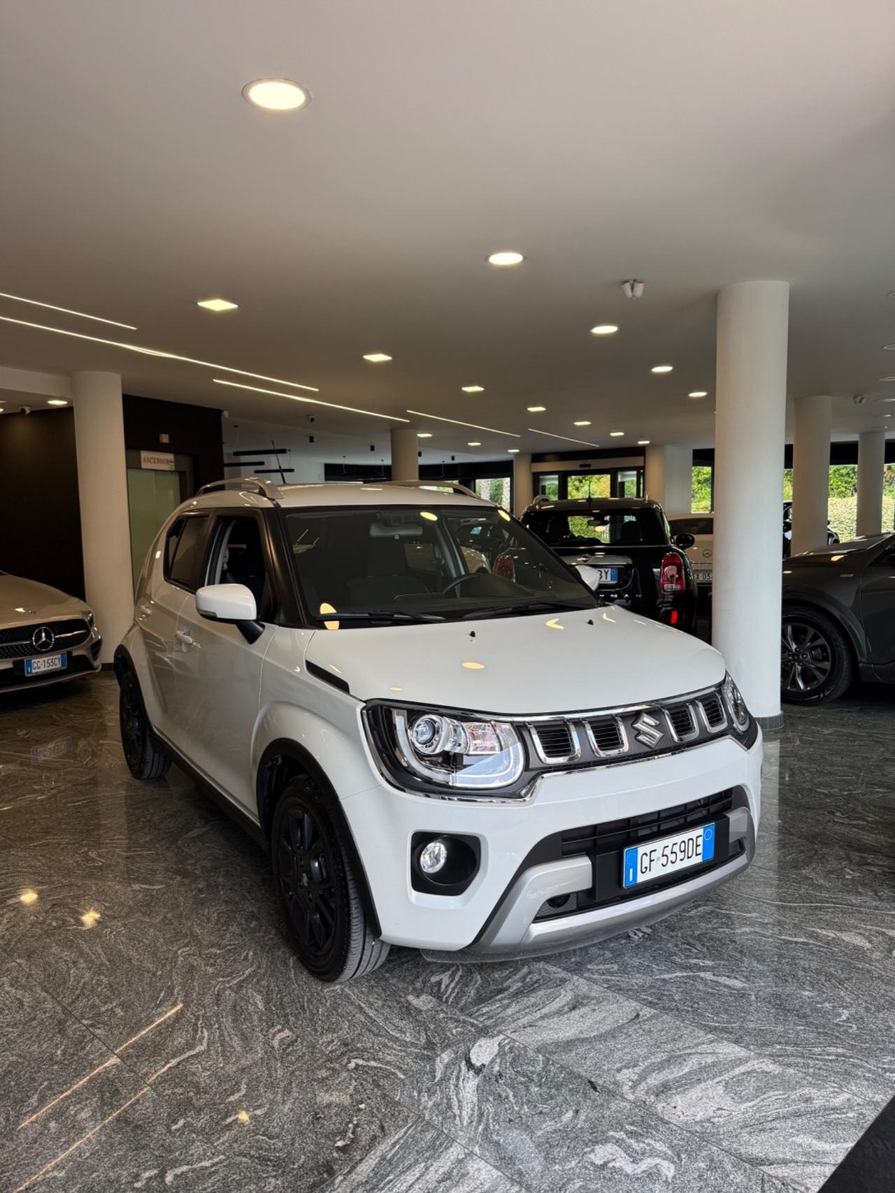 Suzuki Ignis 1.2 Hybrid CVT Top