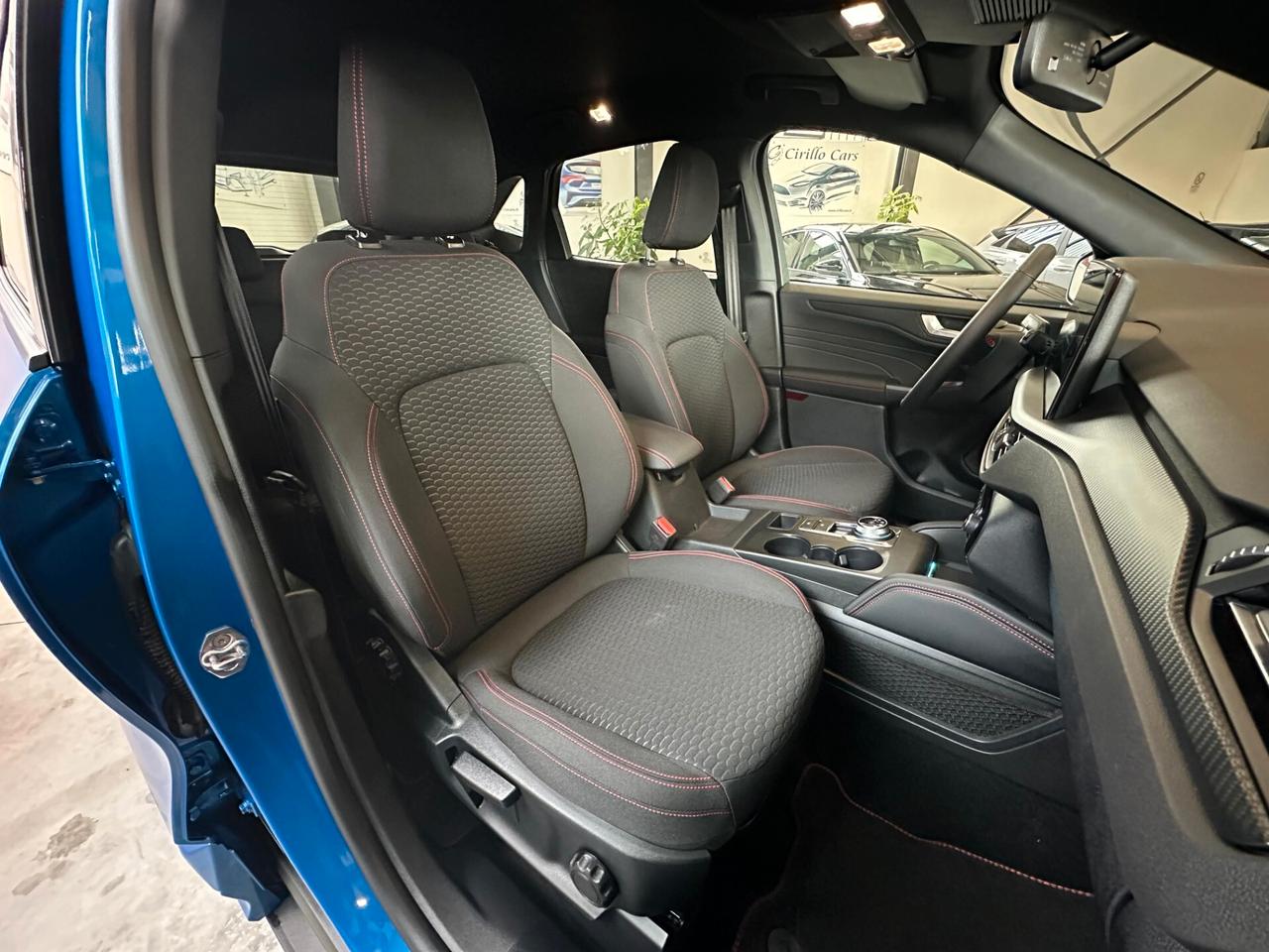 Ford Kuga 2.5 Full Hybrid 180 CV CVT 2WD ST-Line