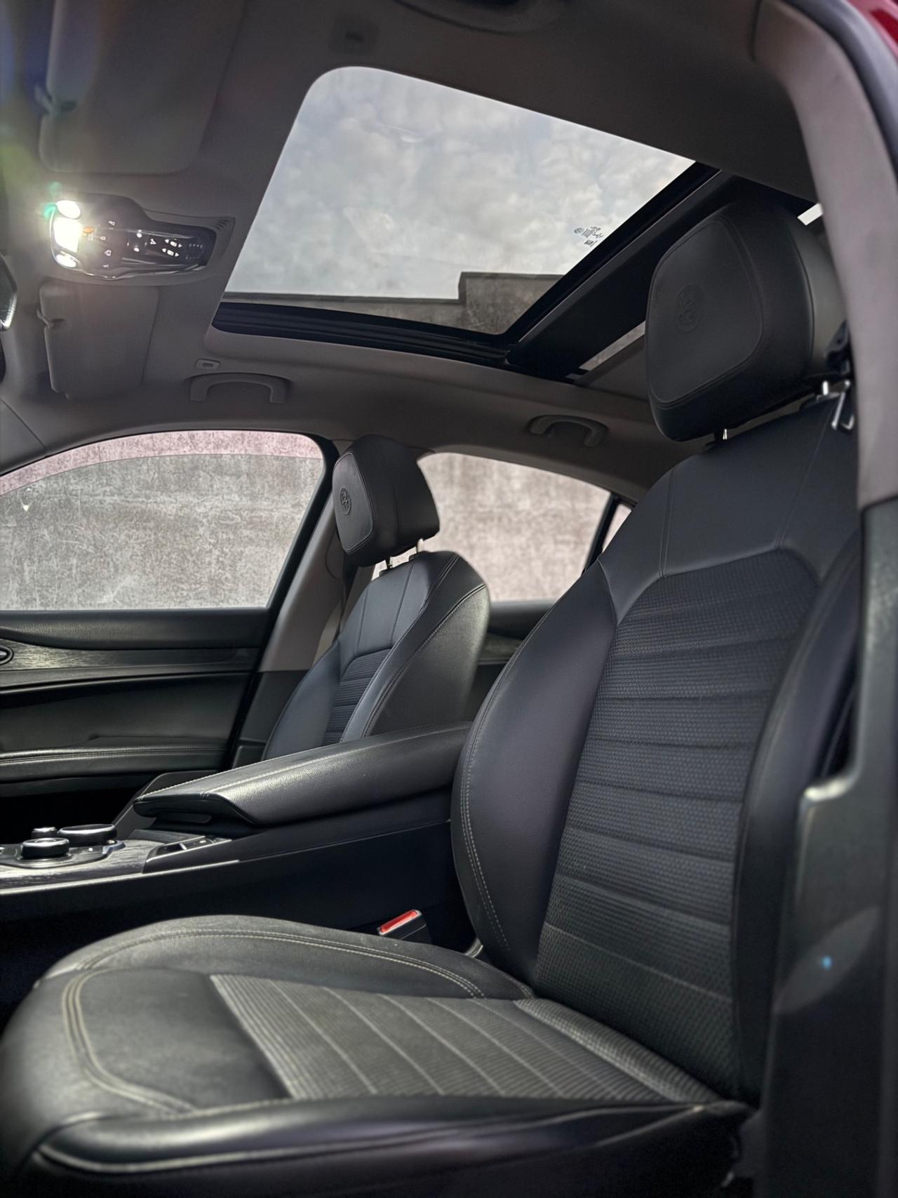 Alfa Romeo Stelvio at8 q4 190cv Veloce