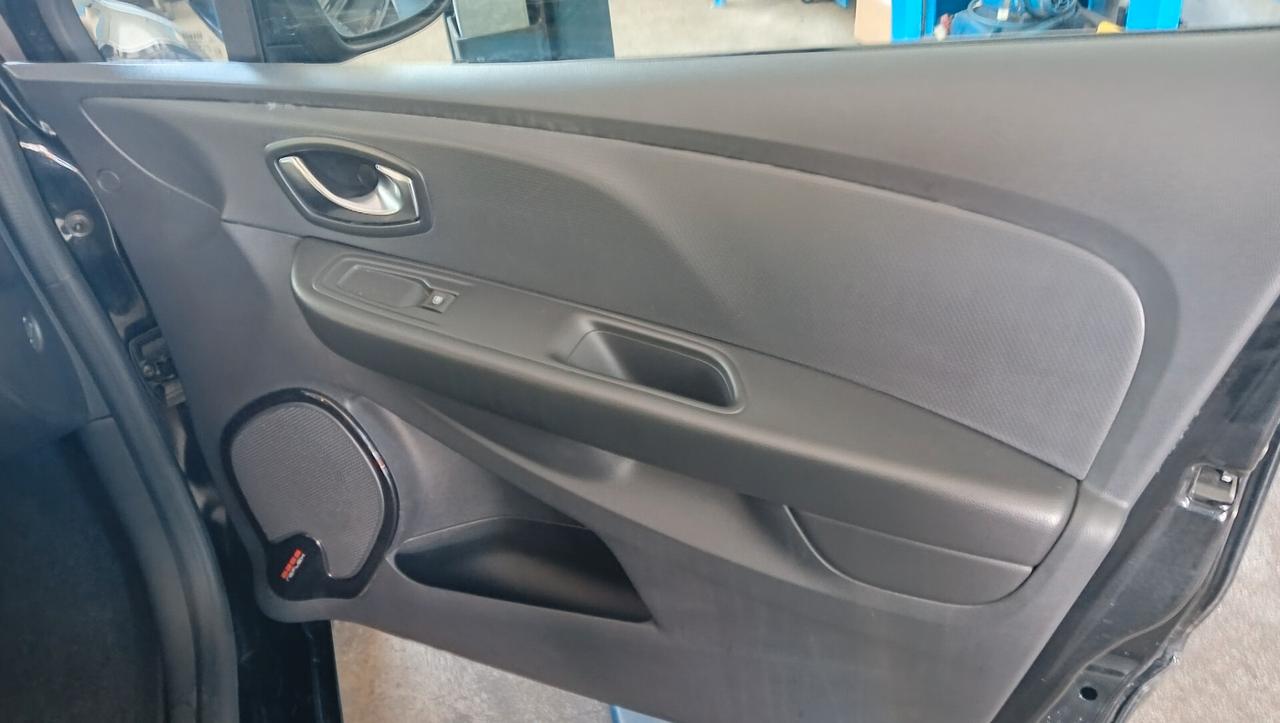 Renault Clio dCi 8V 75 CV 5 porte Life