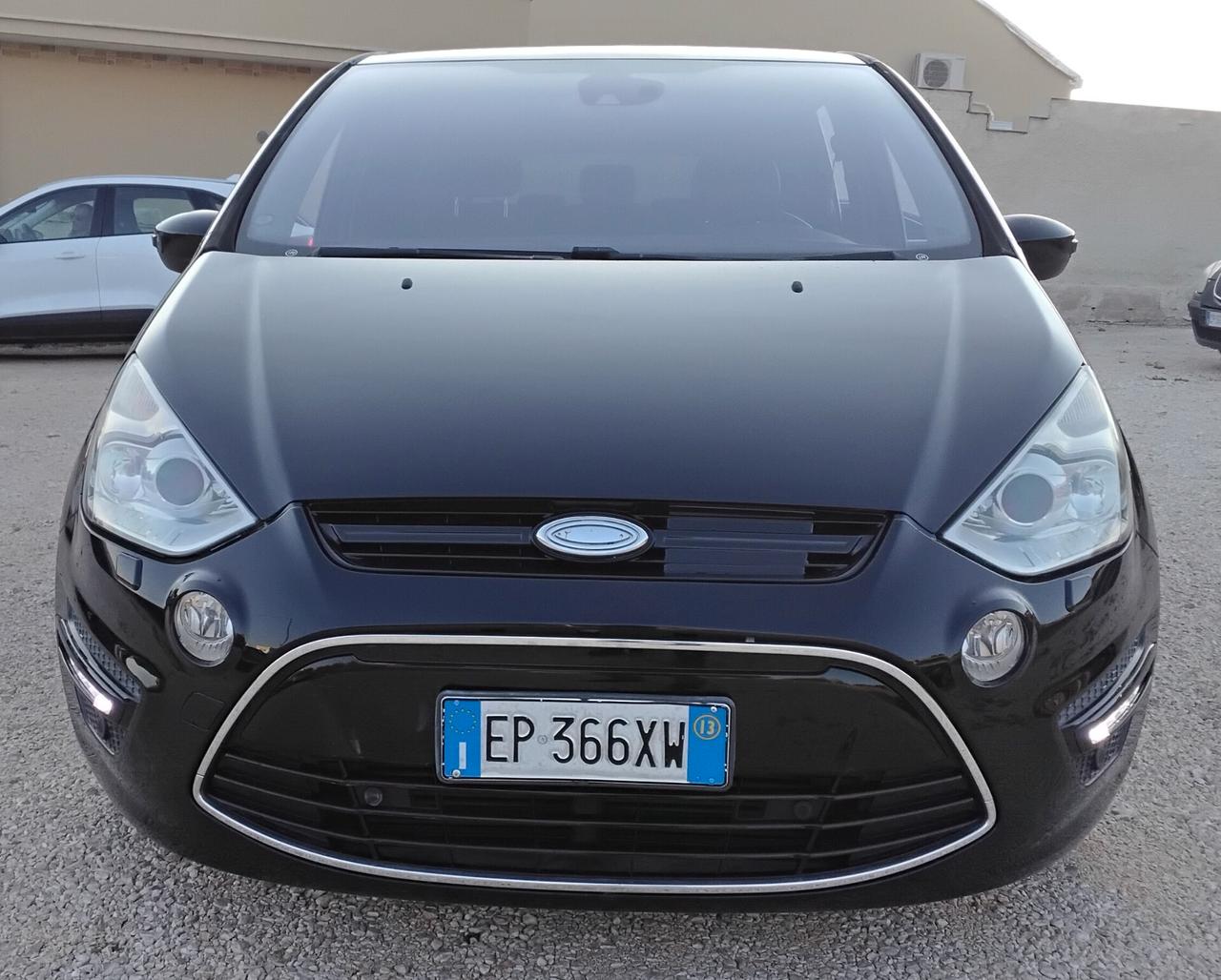 Ford S-Max 2.0 TDCi 163CV Powershift 7 posti Business Nav