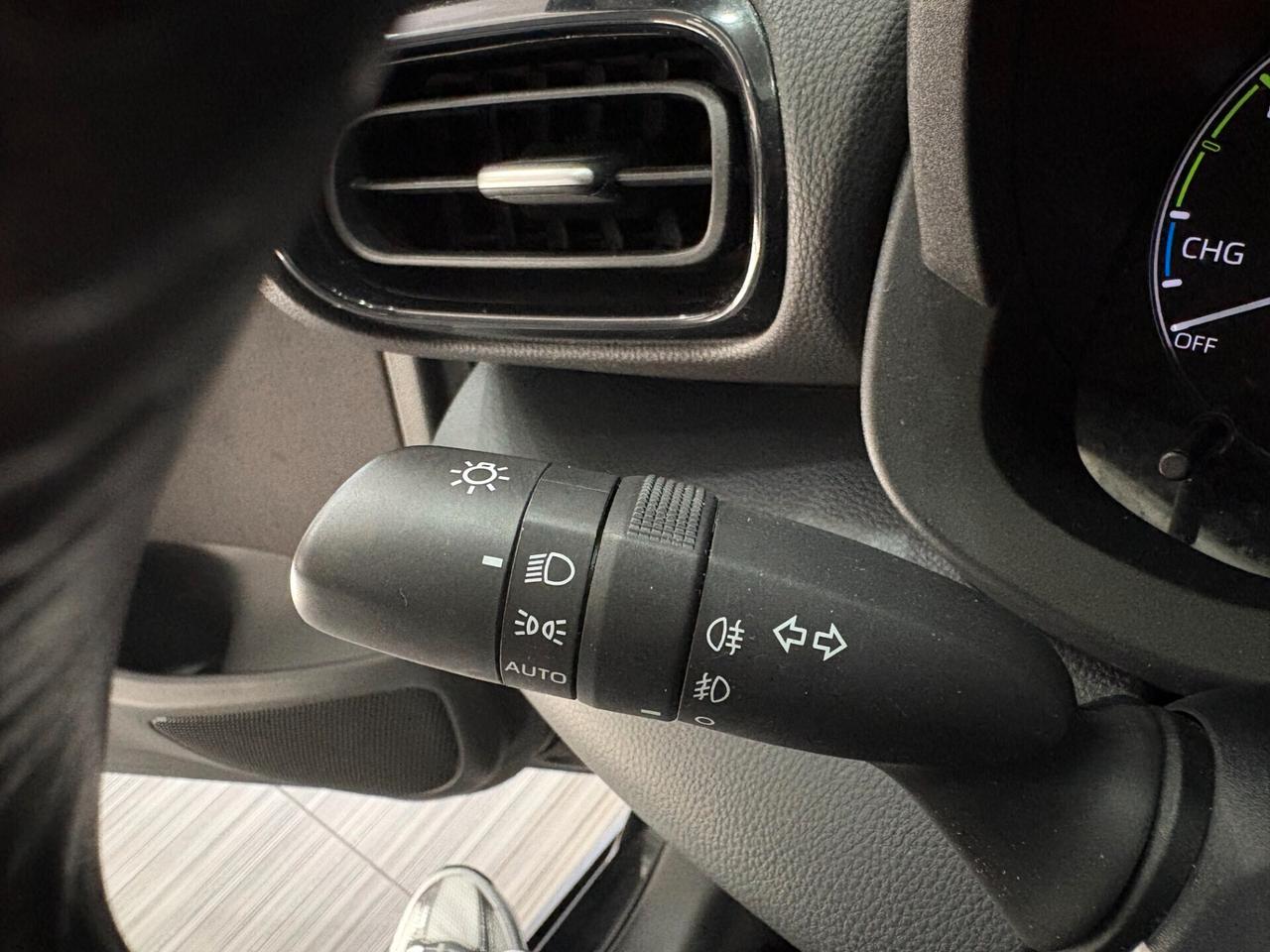 Toyota Yaris 1.5 Full Hybrid 116cv Business ITALIANA