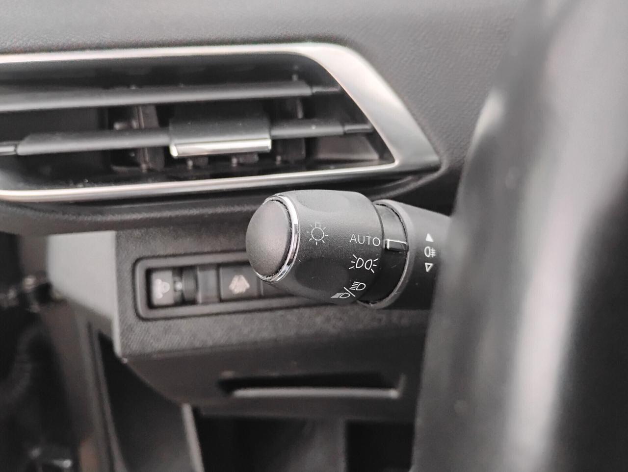 Peugeot 3008 BlueHDi 130 S&S EAT8 Allure