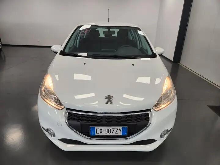 Peugeot 208 PureTech 82 5 porte Allure
