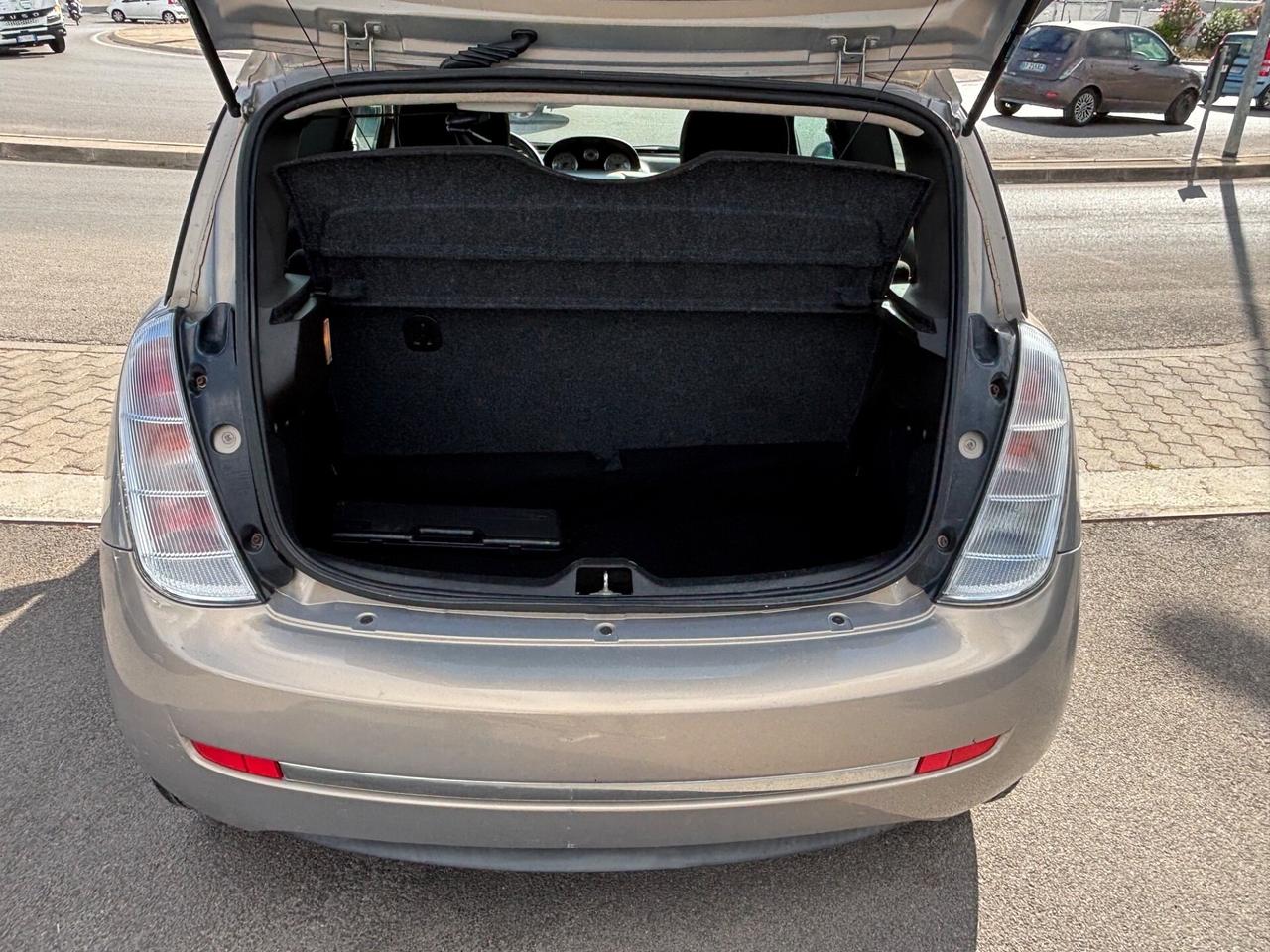Lancia Ypsilon 1.2 Argento