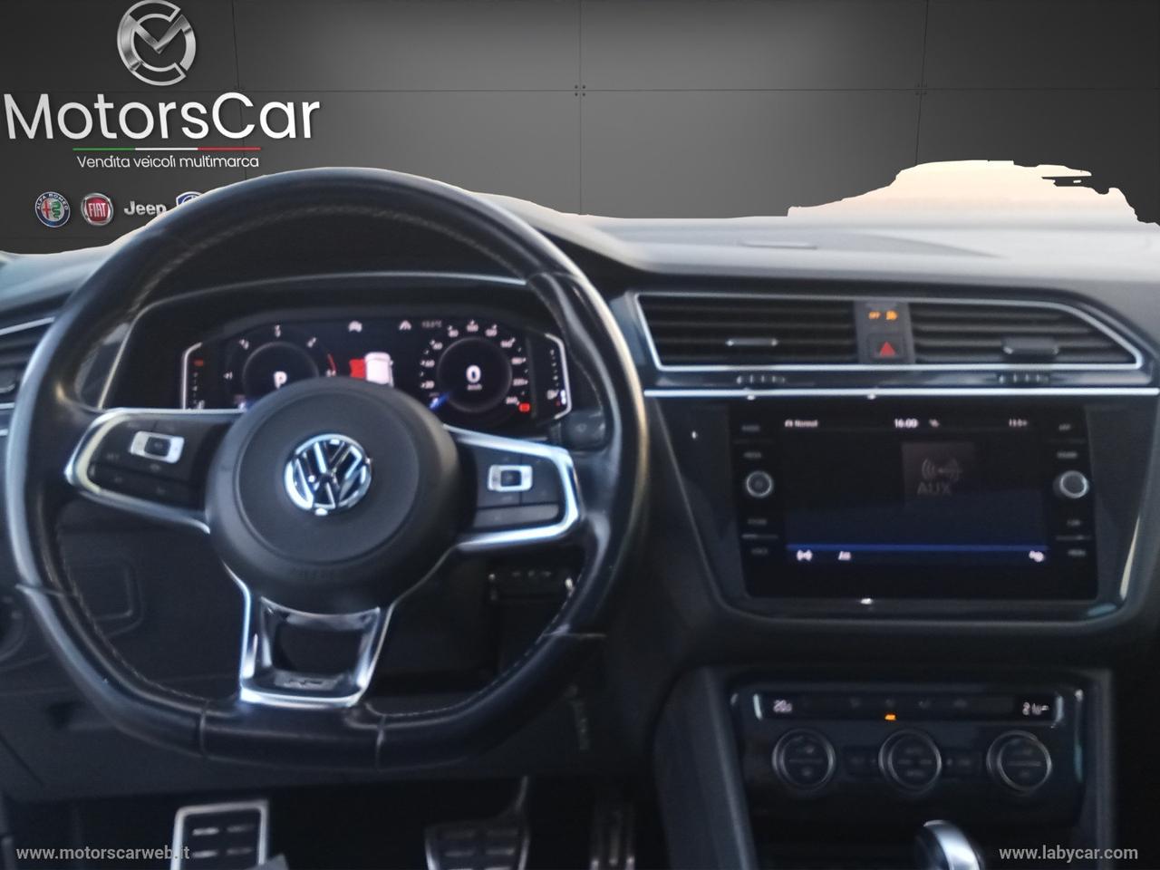 VOLKSWAGEN Tiguan 2.0 TDI 150CV SCR DSG R-Line TETTO APRIBILE