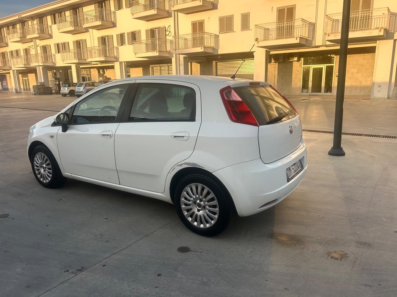 Fiat Grande Punto 1.3 MJT 90 CV 5 porte Emotion