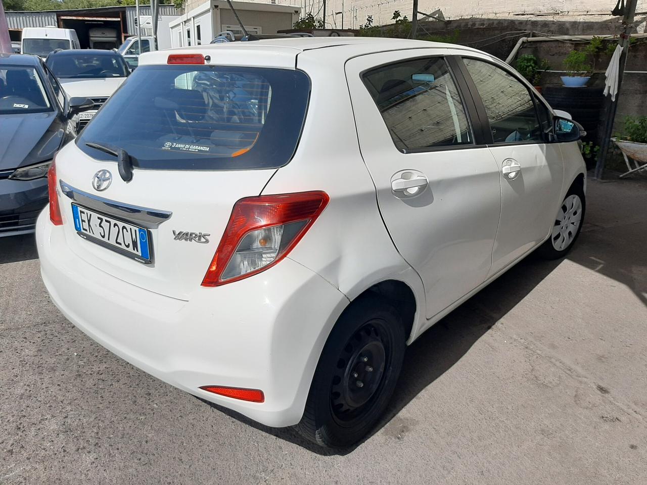 Toyota Yaris 1.0 5 porte Lounge