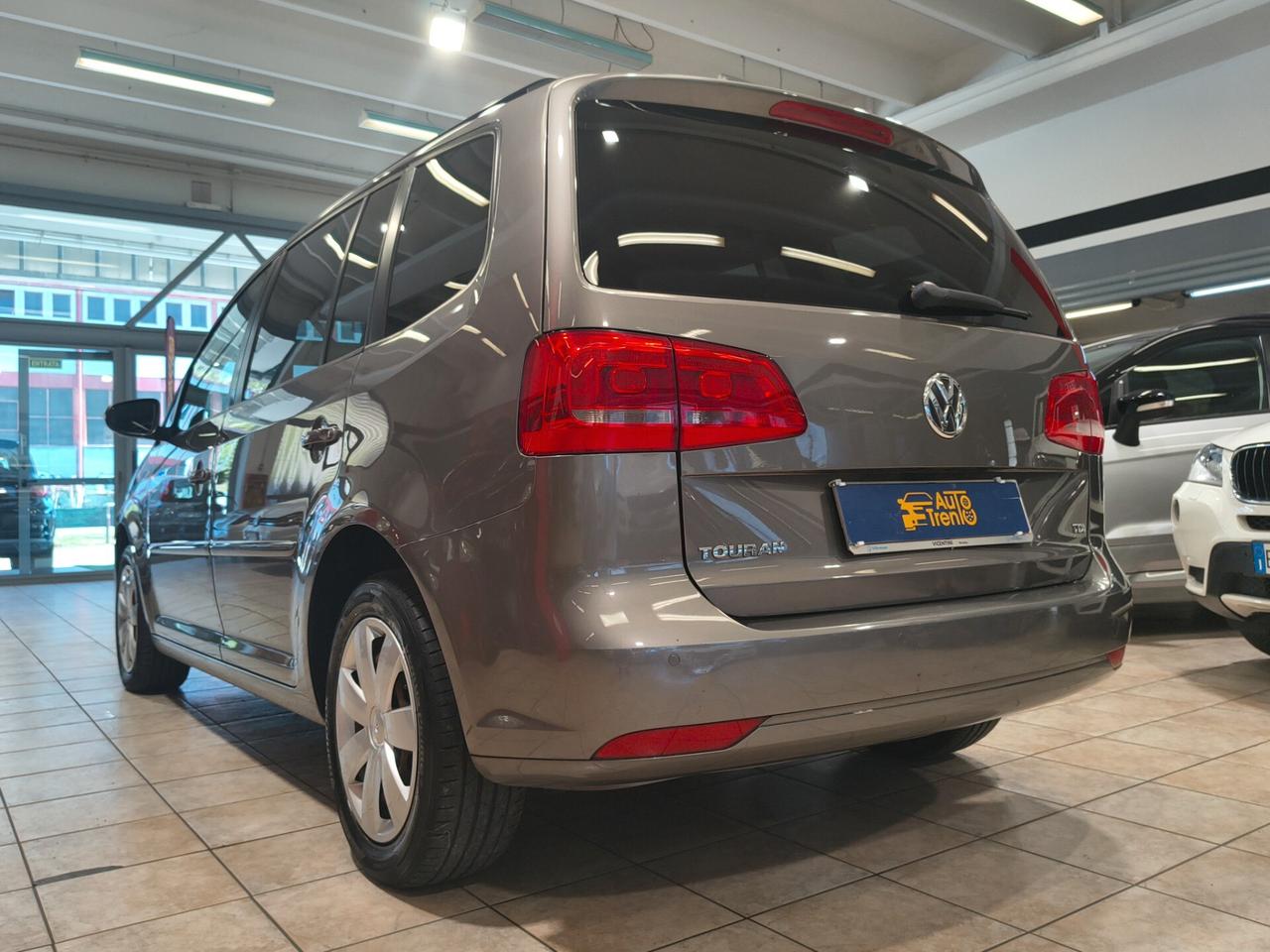 Volkswagen Touran 1.6 TDI DSG Comfortline 7 posti