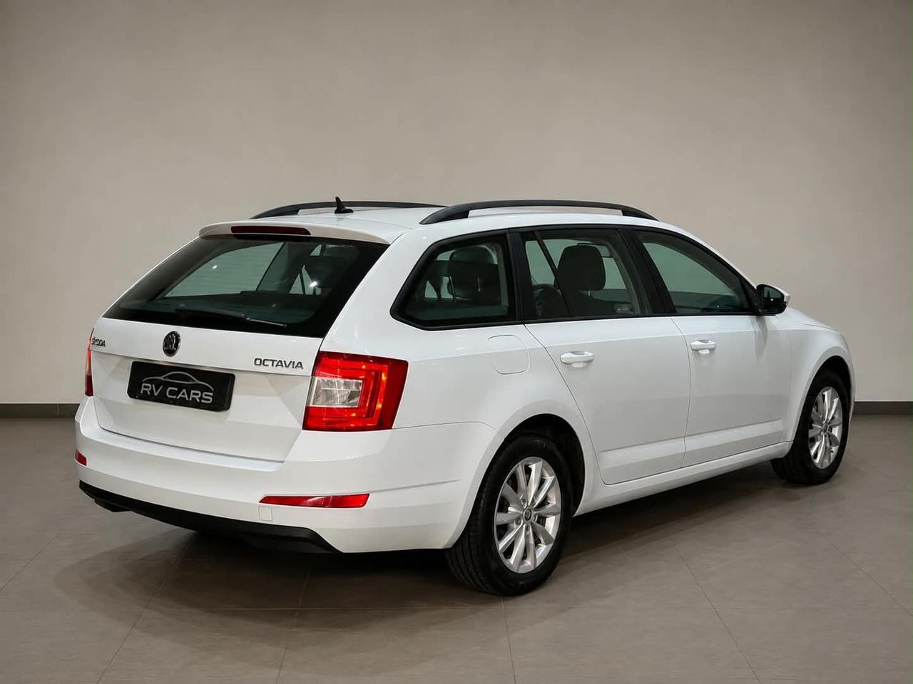 Skoda Octavia 1.6 TDI 105 cv Per Neopatentati