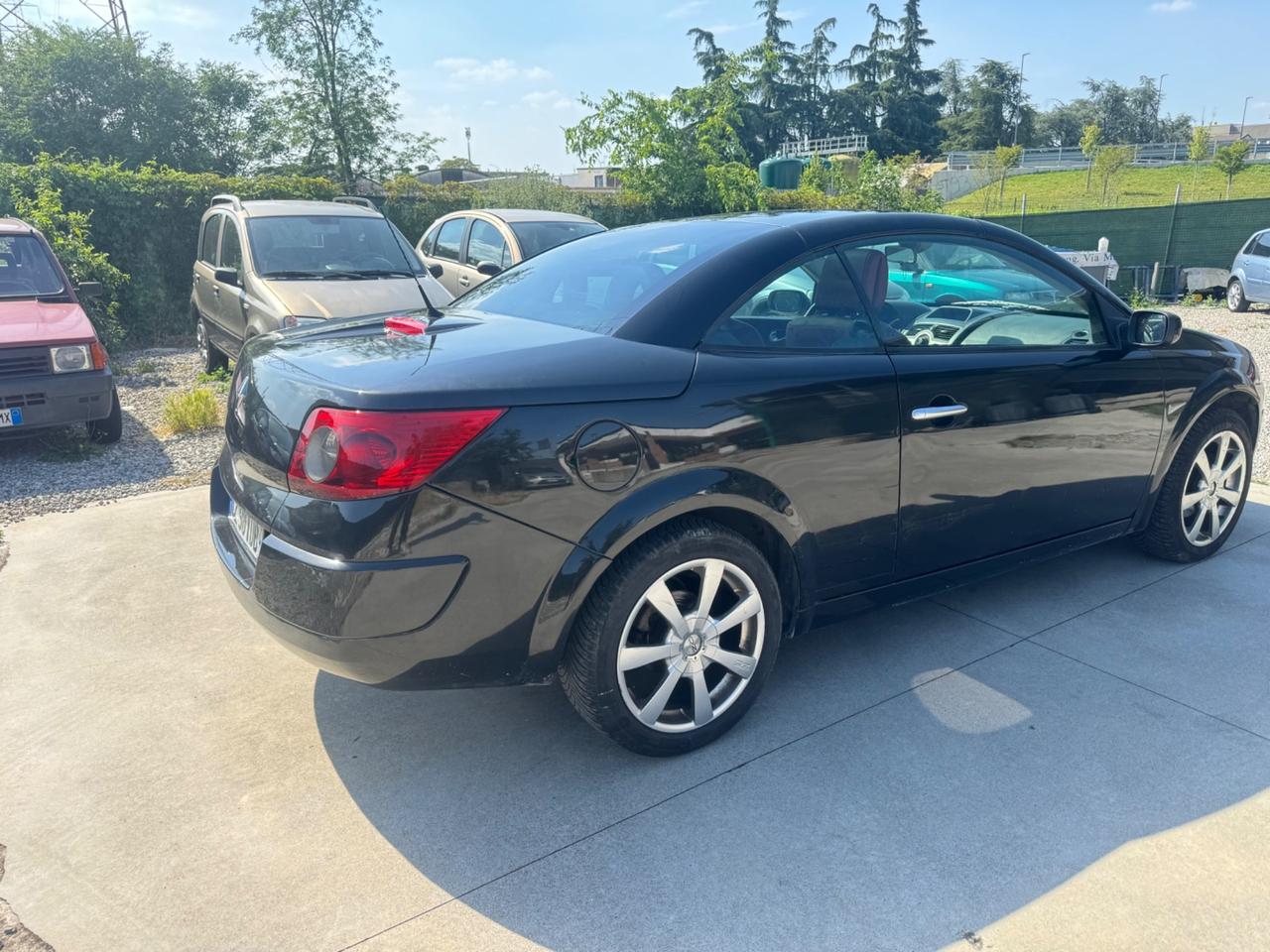 Renault Mégane C-C 1.9 dCi/130CV Luxe Dynamique