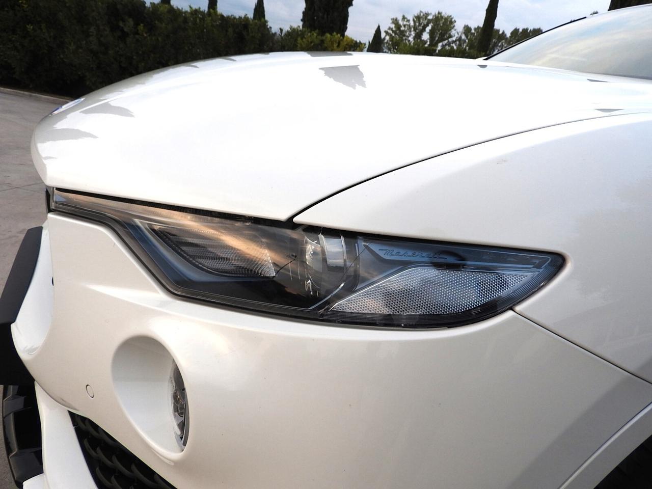 Maserati Levante V6 Diesel 275 CV AWD