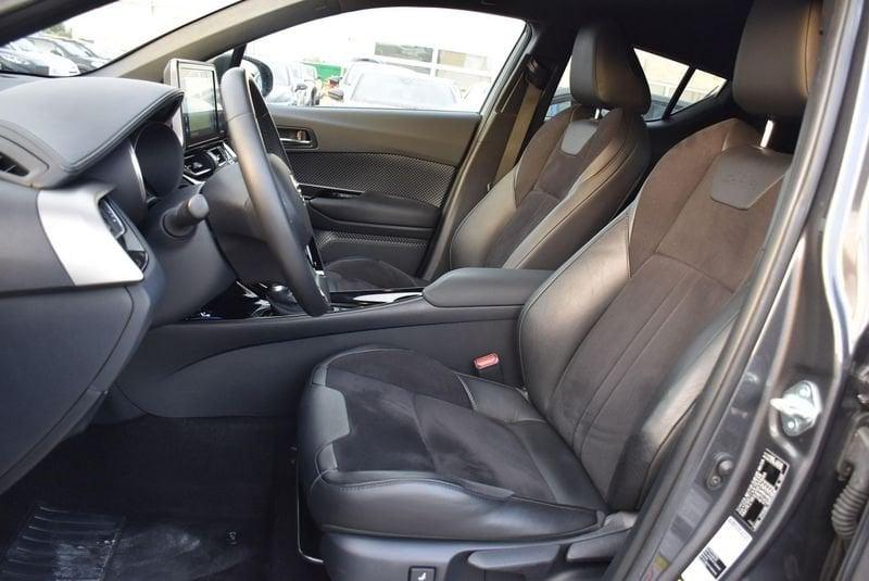 Toyota C-HR 1.8 Hybrid E-CVT Dynamic