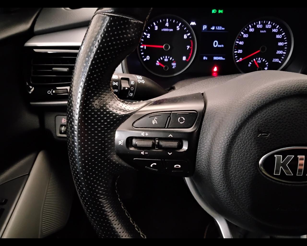 KIA Stonic - Stonic 1.0 t-gdi Energy 120cv dct7 my18