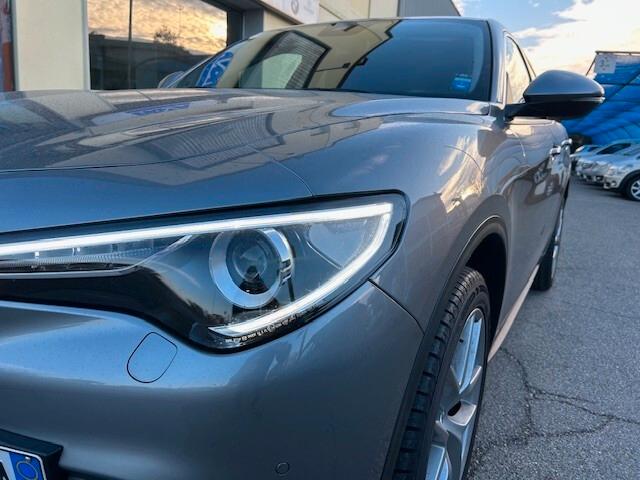 Alfa Romeo Stelvio 2.0 Turbo 280 CV AT8 Q4 First Edition