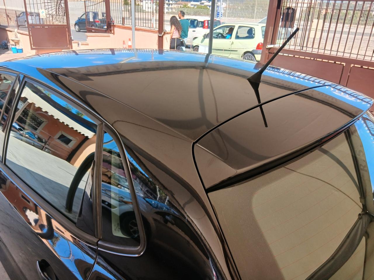 Volkswagen Polo 1.6 TDI 90CV DPF 5 porte 11