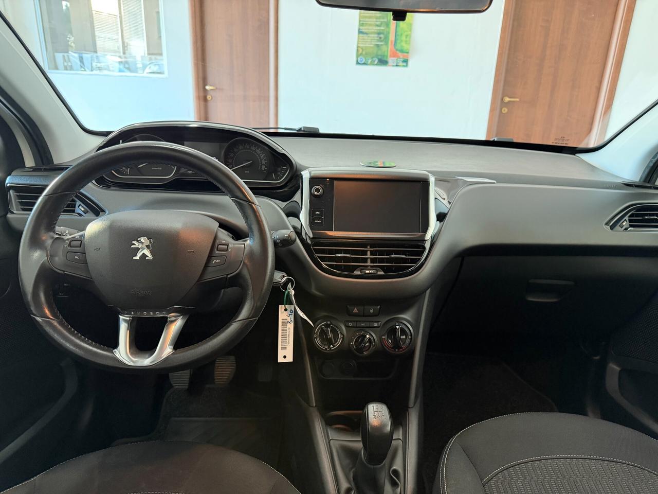 Peugeot 208 2017 PureTech 82 5 porte Allure