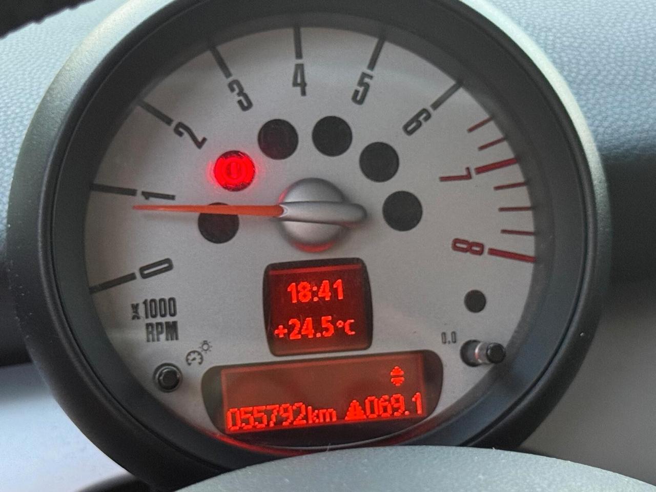 Mini 1.6 One (72kW) km 55000