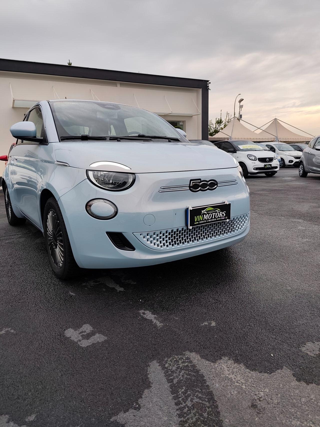 Fiat 500e Berlina 42 kWh La Prima 12/2020