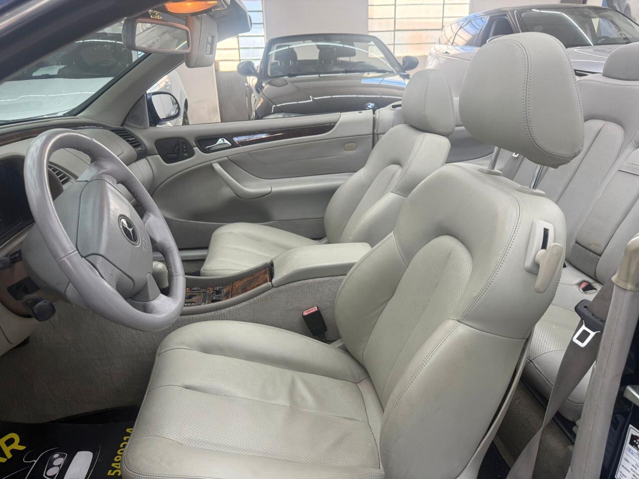 Mercedes-Benz CLK 200 Cabrio 192CV 3p. - Diesel