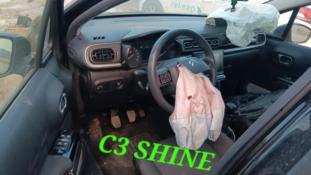 Citroen C3 SHINE incidentata sinistrata mondialcars 023