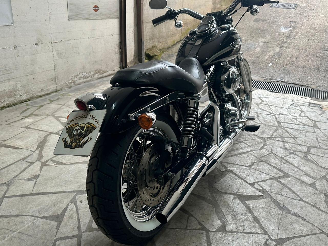 Harley-davidson Dyna Low Rider Centesimo Anniversario (100TH ANNIVERSARY).