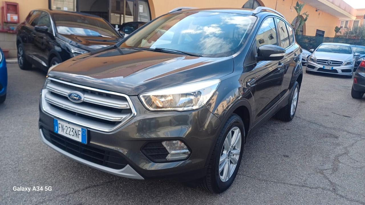 Ford Kuga 1.5 TDCI 120 CV S&S 2WD Titanium