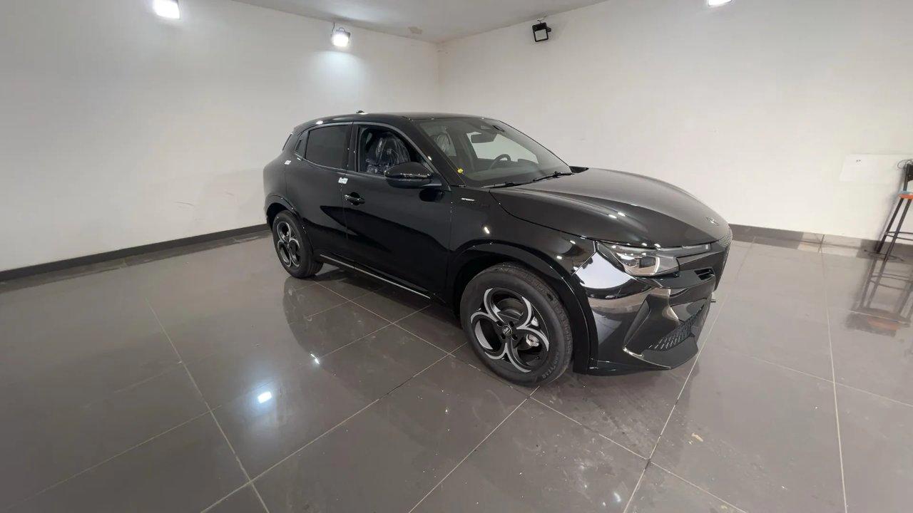 Alfa Romeo Junior 1.2 ibrida Speciale 145cv edct6 + Tetto
