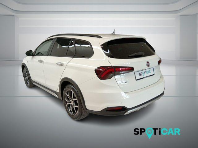 FIAT Tipo 1.6 Mjt S&S SW Cross