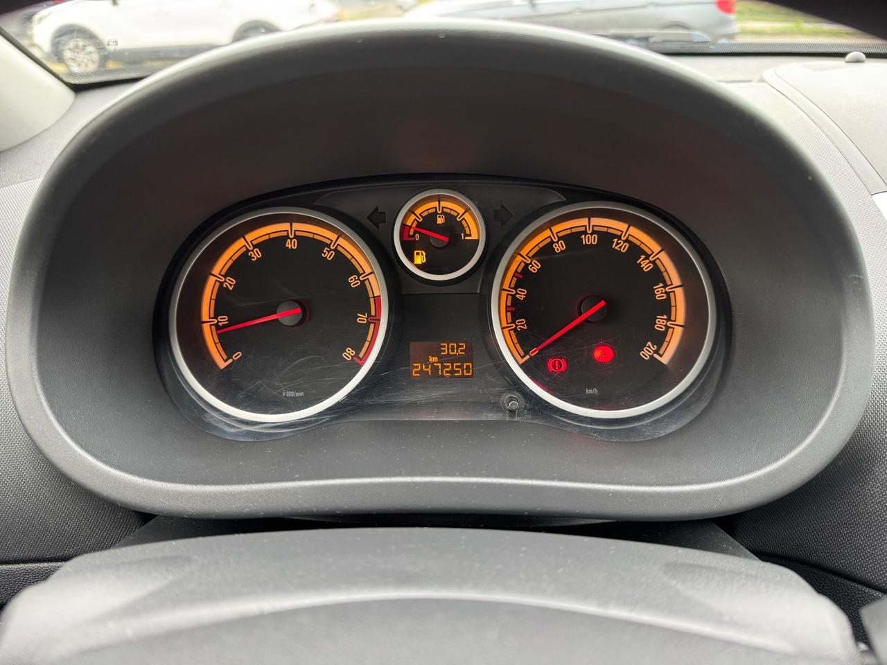 Opel Corsa 1.2 Benzina GPL scadenza 2035